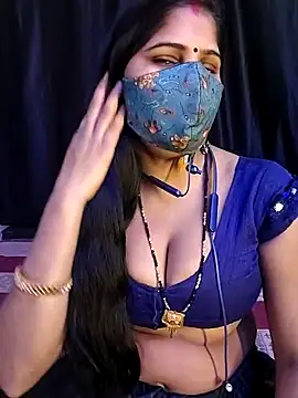 Snapshot of MUMTAJ_1 chatting on 02/20/25, 05:40 MUMTAJ 1 online show from 02/20/25, 05:40