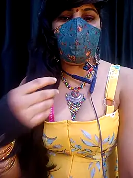 Snapshot of MUMTAJ_1 chatting on 11/04/25, 05:12 MUMTAJ 1 online show from 11/04/25, 05:12