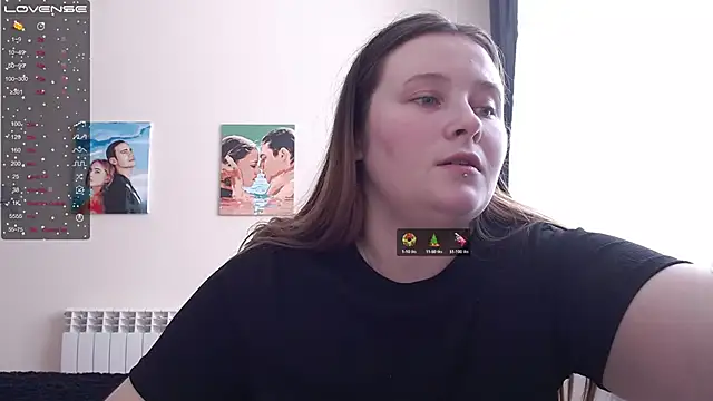 Snapshot of Light_Luna chatting on 03/01/25, 05:09 Light Luna online show from 03/01/25, 05:09