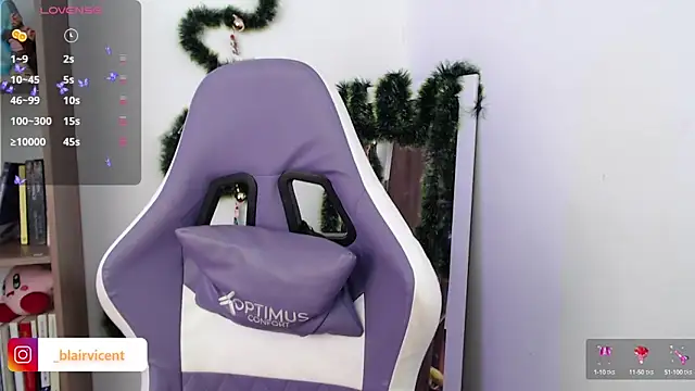 Snapshot of BlairVicent chatting on 12/02/24, 03:58 BlairVicent online show from 12/02/24, 03:58