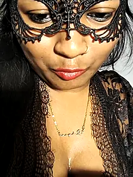 Snapshot of FANTASY_QUEEN_07 chatting on 10/12/25, 12:59 FANTASY QUEEN 07 online show from 10/12/25, 12:59