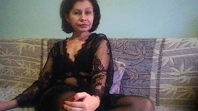 Snapshot of Mat_Elenore chatting on 12/13/24, 12:28 Mat Elenore online show from 12/13/24, 12:28