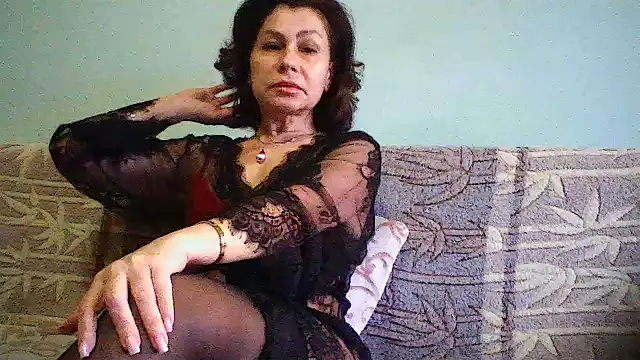 Snapshot of Mat_Elenore chatting on 01/21/25, 08:08 Mat Elenore online show from 01/21/25, 08:08
