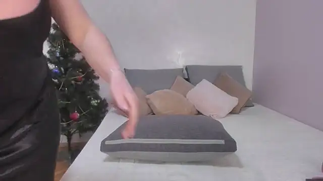 SheilaBloom online show from 01/22/25, 10:37