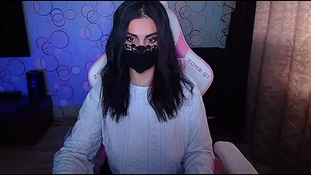   Yasmina   online show from 10/19/25, 04:35