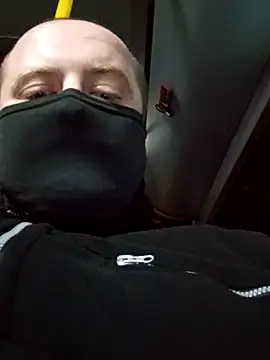 Snapshot of perversalus chatting on 10/30/25, 04:19 perversalus online show from 10/30/25, 04:19