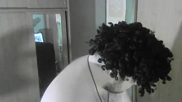 Snapshot of perversalus chatting on 11/10/25, 07:18 perversalus online show from 11/10/25, 07:18