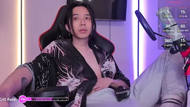 Snapshot of wexlee7 chatting on 10/13/25, 10:43 wexlee7 online show from 10/13/25, 10:43