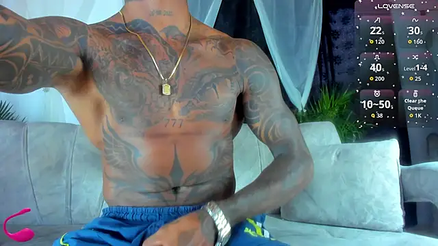 esteveen ortegas  online show from 10/08/25, 10:40