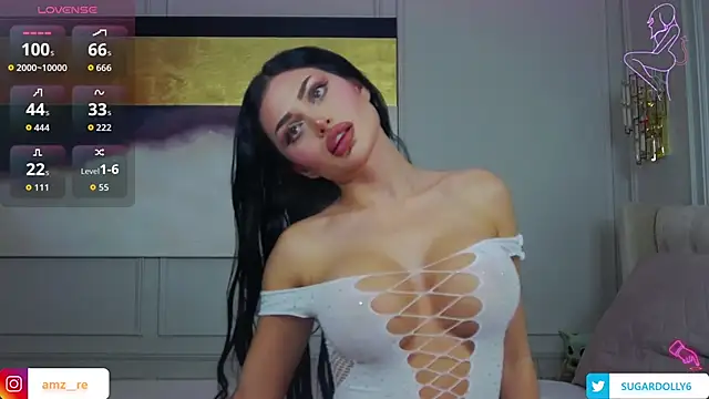 AmyAzureee online show from 10/23/25, 07:12