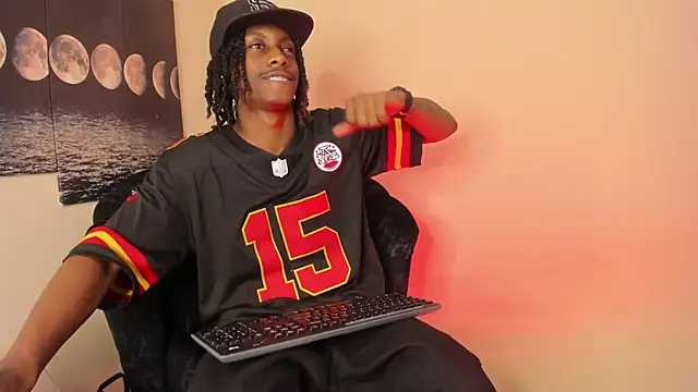 Snapshot of BRYXXXON1 chatting on 03/11/25, 02:51 BRYXXXON1 online show from 03/11/25, 02:51