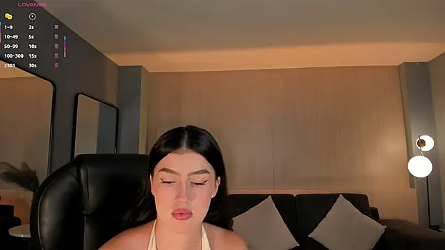 PaulinaSantos  online show from 10/13/25, 07:36