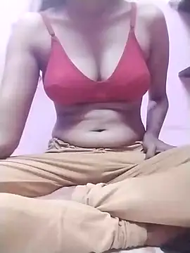 Snapshot of Tamilpriya46 chatting on 02/19/25, 11:49 Tamilpriya46 online show from 02/19/25, 11:49