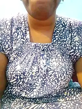 Tamilpriya46 online show from 11/19/25, 05:13