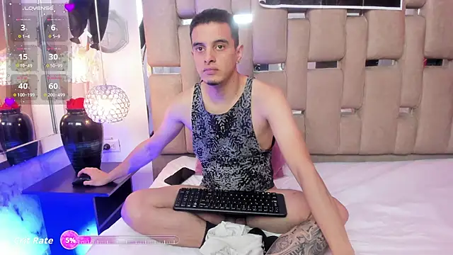 Maximo   online show from 10/22/25, 08:41