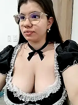 Snapshot of Danzel1105 chatting on 02/08/25, 09:04 Danzel1105 online show from 02/08/25, 09:04