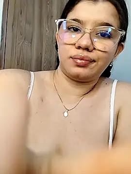 Snapshot of Danzel1105 chatting on 03/12/25, 09:23 Danzel1105 online show from 03/12/25, 09:23