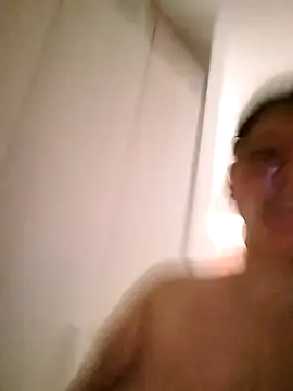 Snapshot of Danzel1105 chatting on 10/01/25, 01:17 Danzel1105 online show from 10/01/25, 01:17