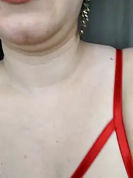 Snapshot of Danzel1105 chatting on 10/10/25, 09:08 Danzel1105 online show from 10/10/25, 09:08