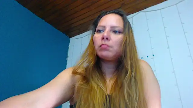 Snapshot of camila_delarosa chatting on 01/13/25, 03:58 camila delarosa online show from 01/13/25, 03:58