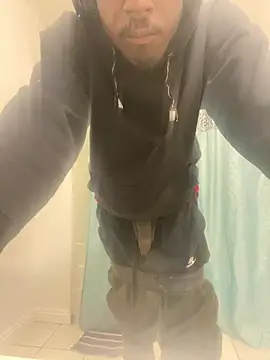 Snapshot of chocolatemeatstick25 chatting on 02/12/25, 08:27 chocolatemeatstick25 online show from 02/12/25, 08:27