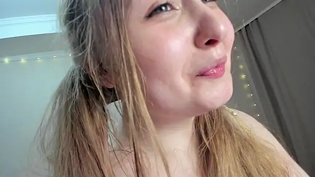 teencute online show from 02/08/25, 09:13