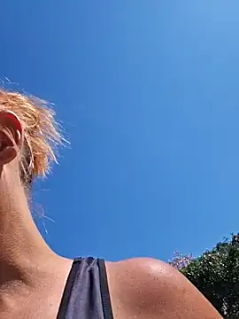 Snapshot of Dixiefaye_Pika chatting on 03/12/25, 05:49 Dixiefaye Pika online show from 03/12/25, 05:49