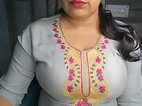 Trezza online show from 11/11/25, 06:13