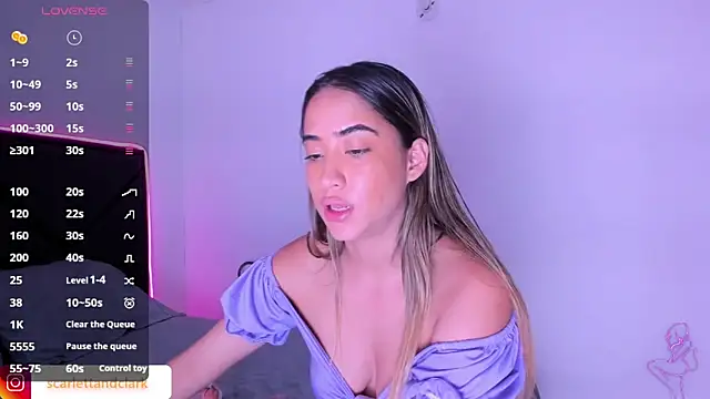 Snapshot of ScarlettAndClark chatting on 03/01/25, 11:37 ScarlettAndClark online show from 03/01/25, 11:37