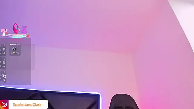 Snapshot of ScarlettAndClark chatting on 10/29/25, 01:19 ScarlettAndClark online show from 10/29/25, 01:19