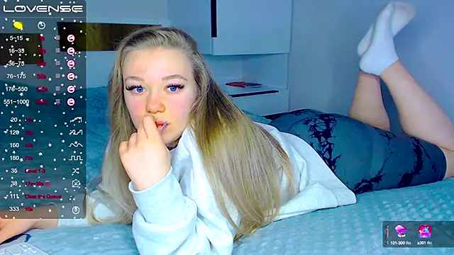 kitti kaattt online show from 01/21/25, 11:46