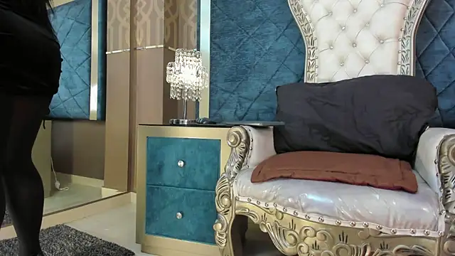 Janna Rousse  online show from 11/03/25, 12:17