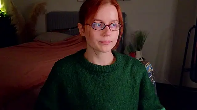 Snapshot of reb_luvng chatting on 10/30/25, 02:07 reb luvng online show from 10/30/25, 02:07