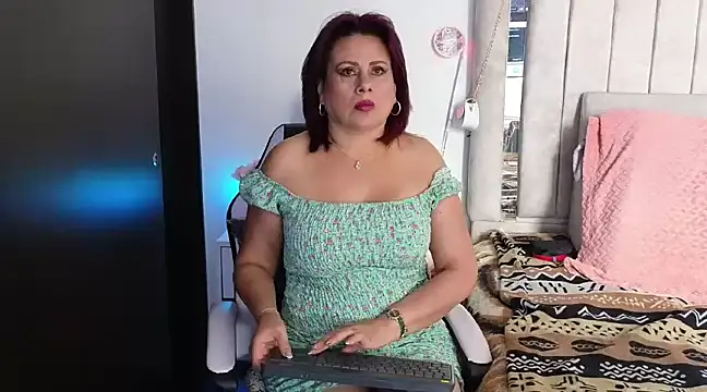 Snapshot of Kaily_jonness chatting on 12/18/24, 05:31 Kaily jonness online show from 12/18/24, 05:31