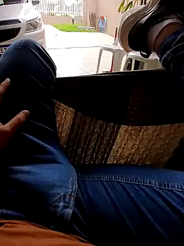 Snapshot of braza66 chatting on 12/04/24, 02:37 braza66 online show from 12/04/24, 02:37