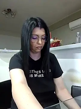 Milf Abigail online show from 01/28/25, 12:05