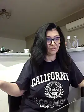 Milf Abigail online show from 10/11/25, 01:16