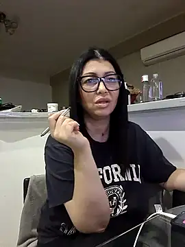 Milf Abigail online show from 10/13/25, 10:54