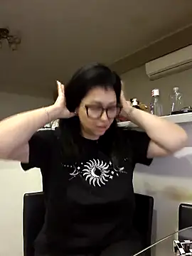 Milf Abigail online show from 10/29/25, 02:14