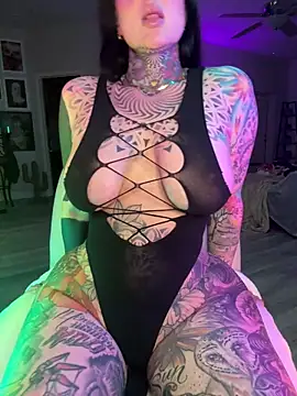 caseykey online show from 02/01/25, 02:47