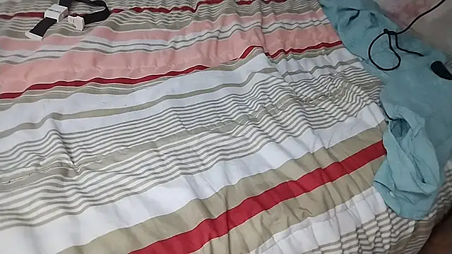 UncutToyBoy23cm online show from 03/20/25, 08:42