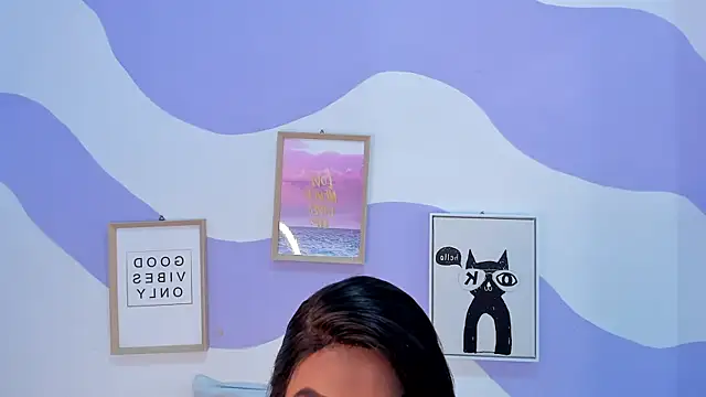 Snapshot of MONAAXXX_ chatting on 10/01/25, 02:56 MONAAXXX online show from 10/01/25, 02:56