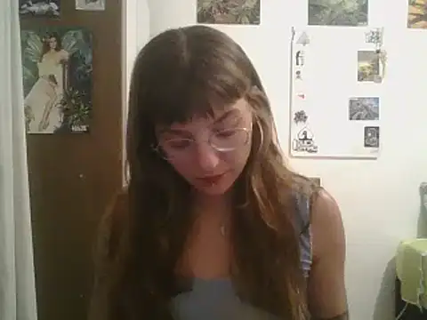 Snapshot of SweetyBabyDemon chatting on 12/14/24, 10:50 SweetyBabyDemon online show from 12/14/24, 10:50