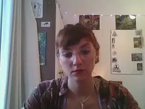 Snapshot of SweetyBabyDemon chatting on 12/18/24, 09:40 SweetyBabyDemon online show from 12/18/24, 09:40