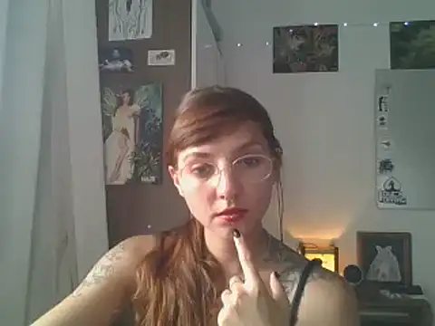 Snapshot of SweetyBabyDemon chatting on 12/23/24, 05:54 SweetyBabyDemon online show from 12/23/24, 05:54