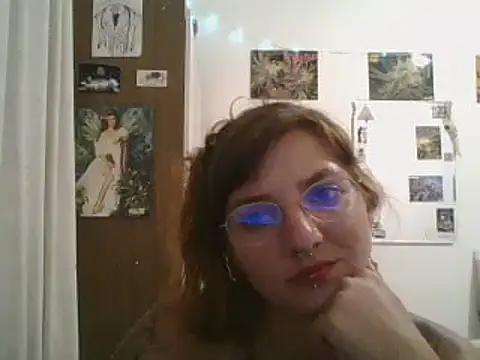 Snapshot of SweetyBabyDemon chatting on 02/04/25, 10:45 SweetyBabyDemon online show from 02/04/25, 10:45