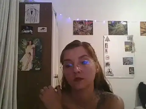 Snapshot of SweetyBabyDemon chatting on 02/19/25, 10:20 SweetyBabyDemon online show from 02/19/25, 10:20