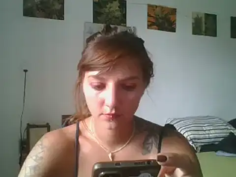 Snapshot of SweetyBabyDemon chatting on 02/27/25, 02:00 SweetyBabyDemon online show from 02/27/25, 02:00