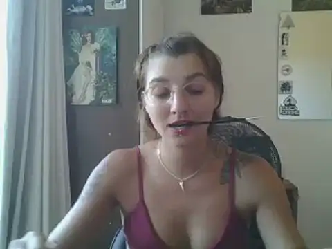 Snapshot of SweetyBabyDemon chatting on 03/04/25, 05:24 SweetyBabyDemon online show from 03/04/25, 05:24