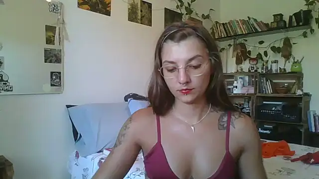 Snapshot of SweetyBabyDemon chatting on 03/08/25, 05:11 SweetyBabyDemon online show from 03/08/25, 05:11